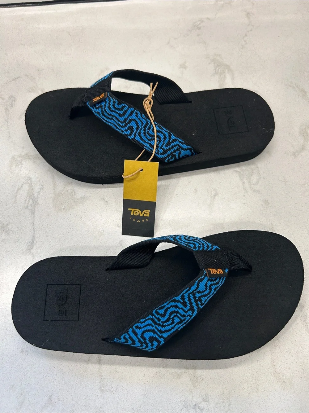 Teva Kids Mush II Flip Flops Layered Rock Black Blue Youth Size 4 NWT